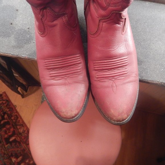 Ariat Heritage Round Toe Red Cowboy Boots - Picture 7 of 15